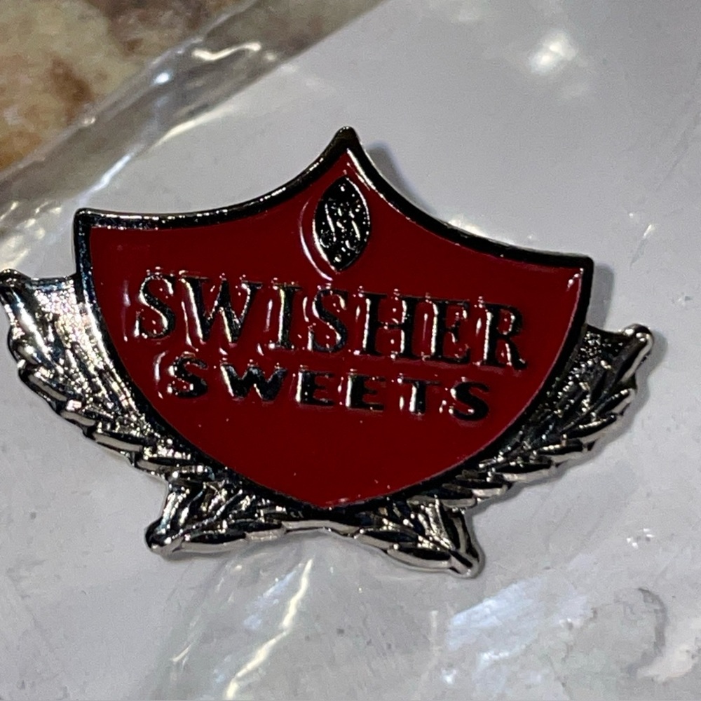 Swisher Sweets Cigars Brand Tobacco Lapel Hat Pin, New (Cigars, Blunts)